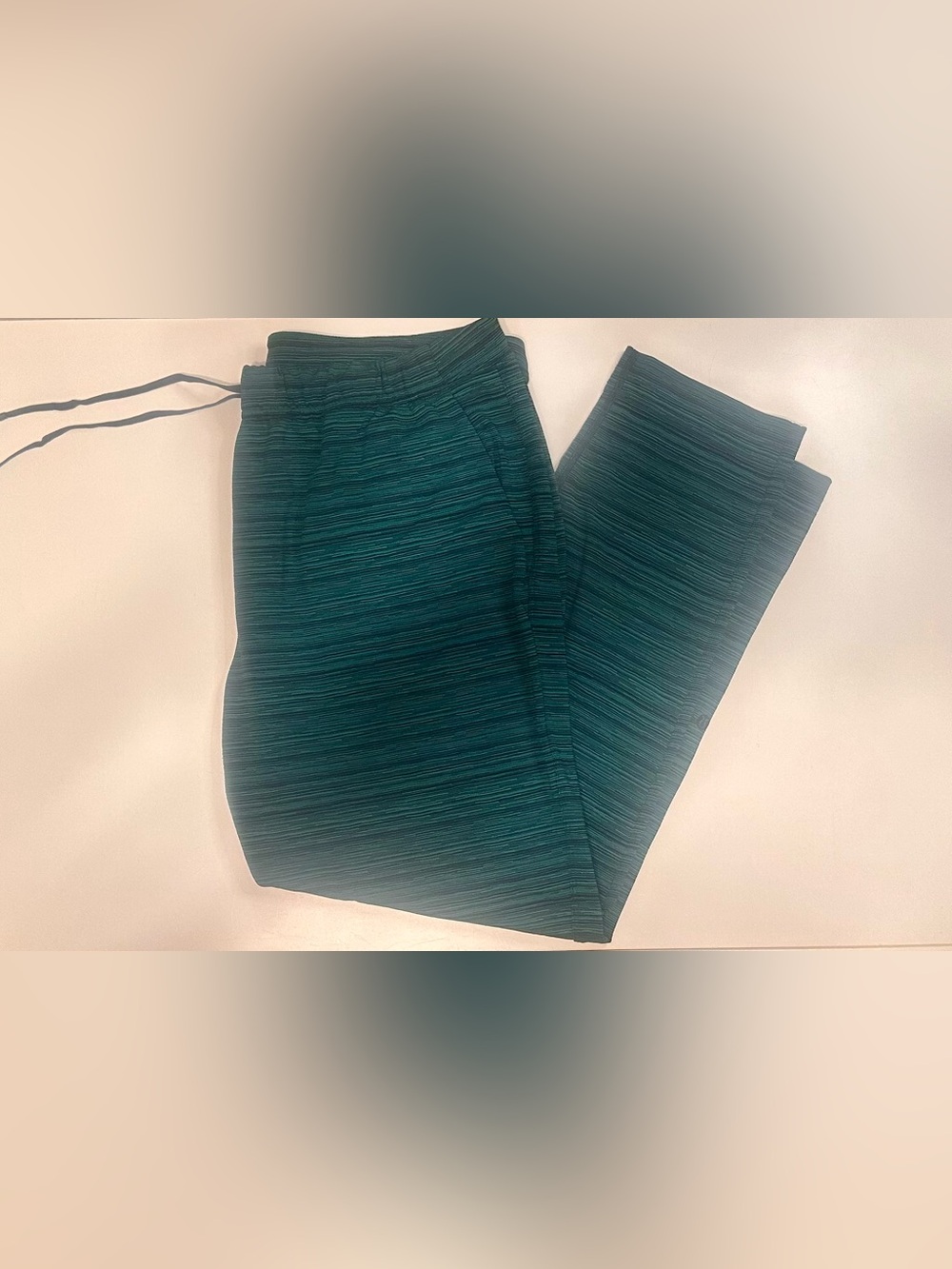 lululemon Vintage Jet Crop Slim Pants Green Blue Stripe Size 10 - Picture 7 of 10